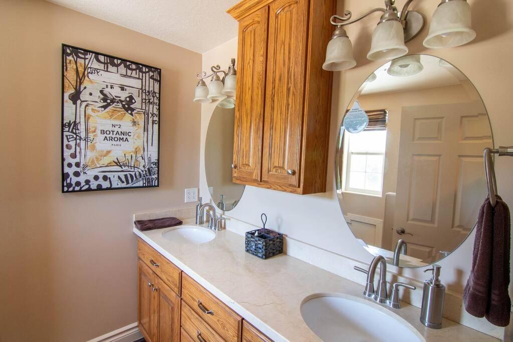 Tacit Shadow Resort Paradise Deluxe Suite, Gym, Coffee Bar, Hot-Tub, Free Laundry, Food Available Parowan Exterior foto